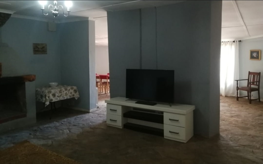 4 Bedroom Property for Sale in Uniondale Western Cape